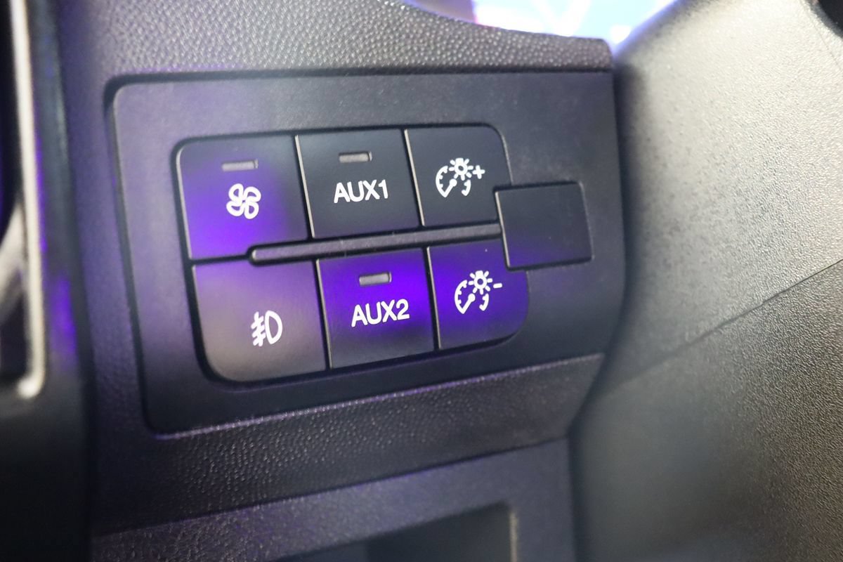 Used 2024 RAM ProMaster 3500 w/ Advanced Safety Group FWD image 34