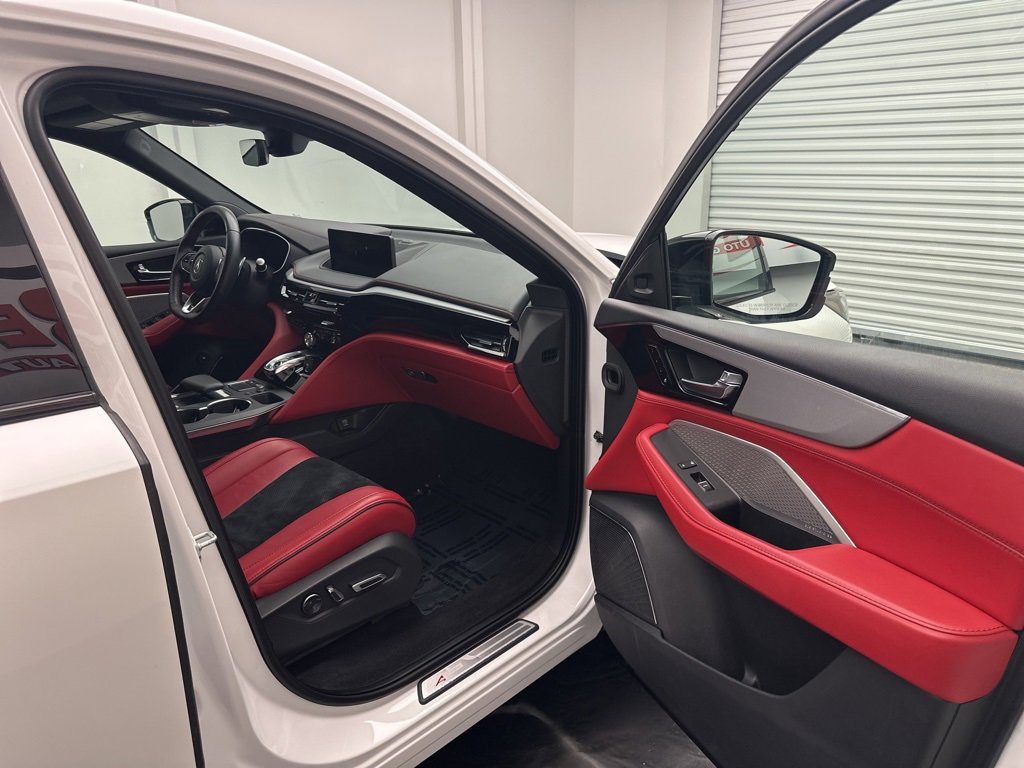 Used 2022 Acura MDX A-Spec image 8
