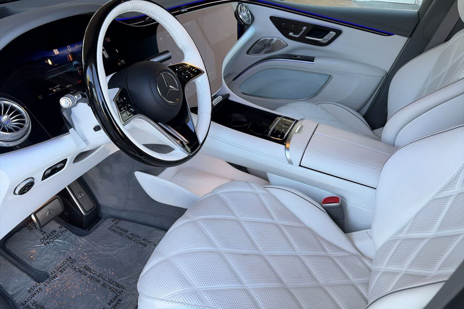 Used 2024 Mercedes-Benz Maybach EQS 680 4MATIC image 11