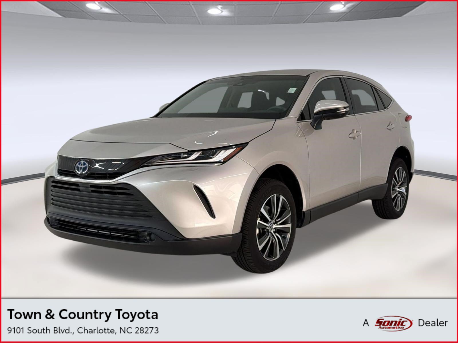 Used 2023 Toyota Venza LE