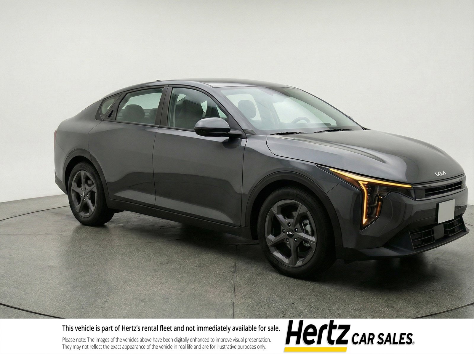 Used 2025 Kia K4 LXS image 1