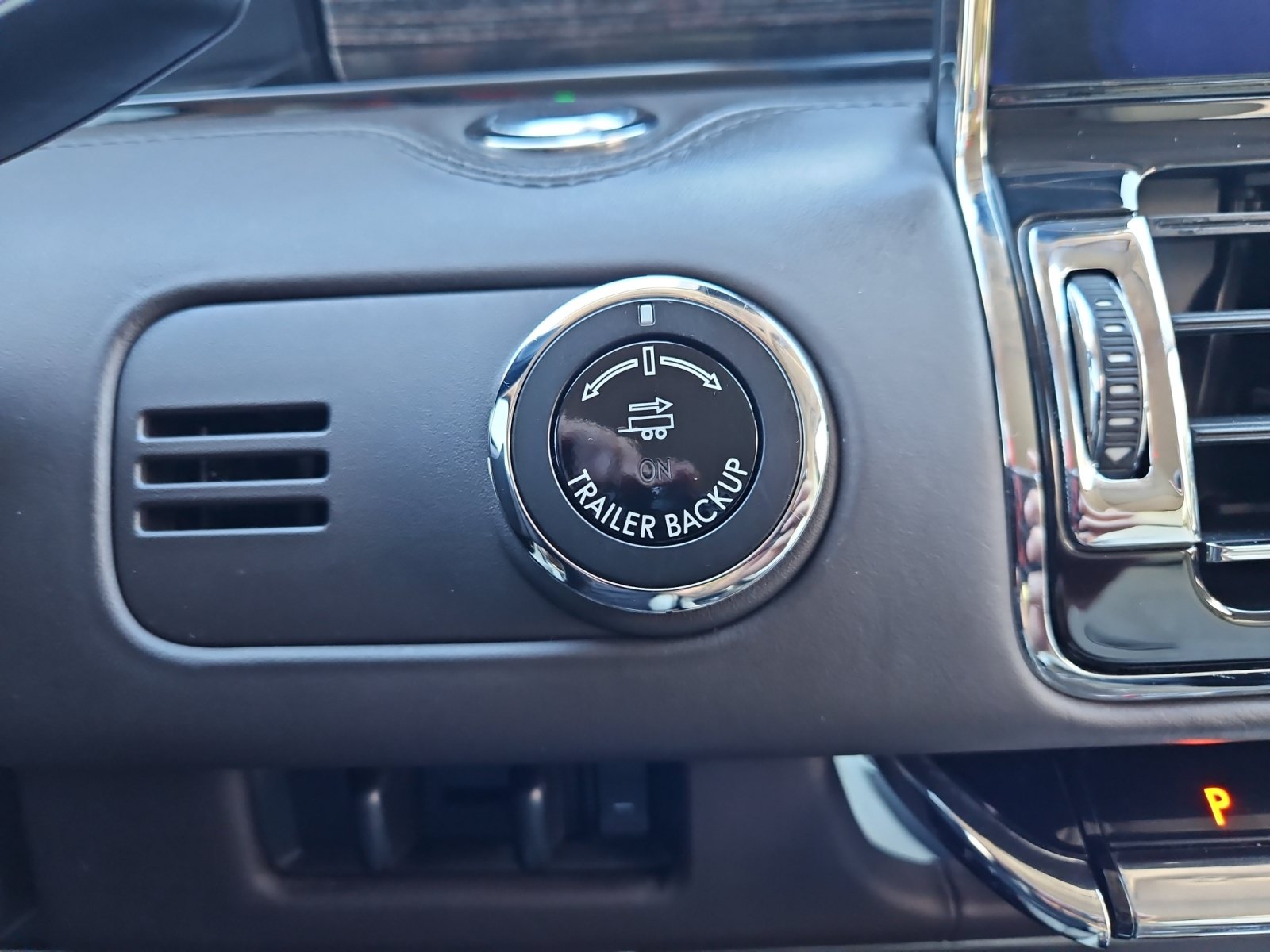 Used 2018 Lincoln Navigator L Black Label w/ Cargo Package AWD/4WD image 27