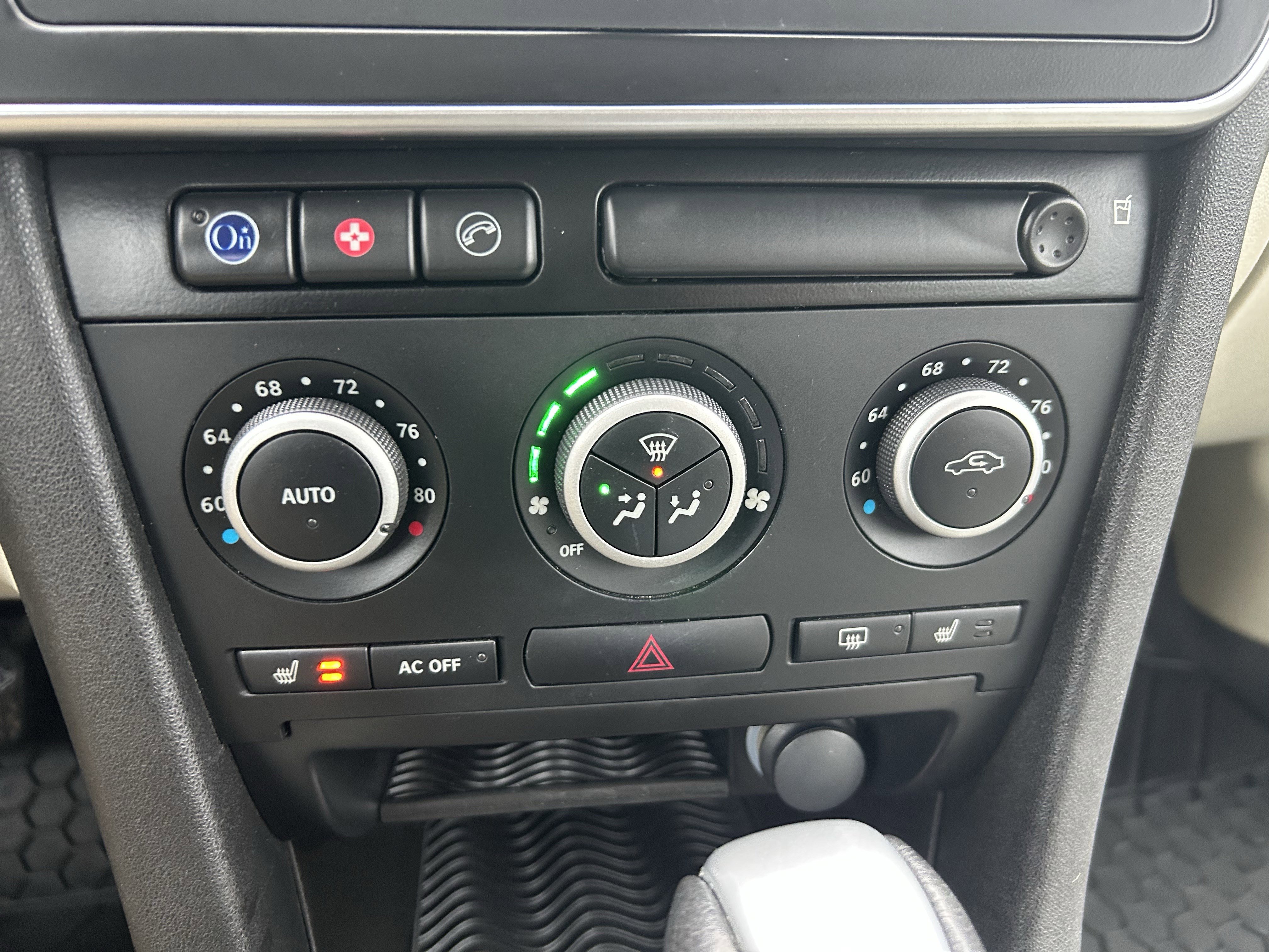 Used 2008 Saab 9-3 2.0T w/ Cold Weather Package image 13