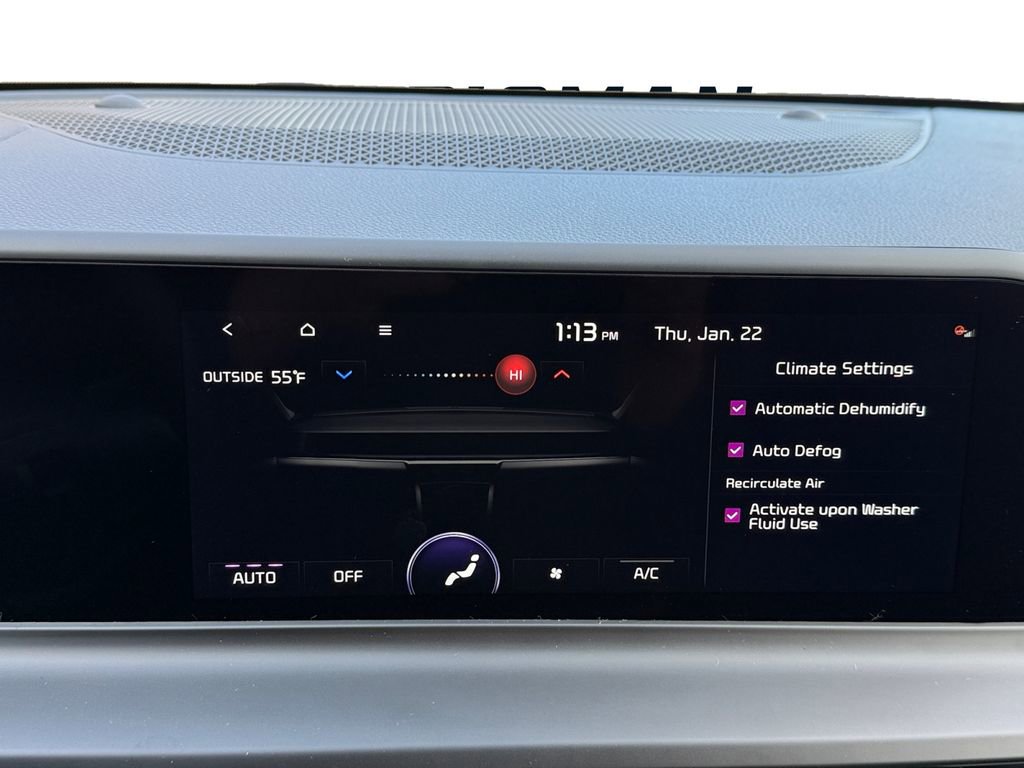 New 2026 Kia Seltos SX image 17