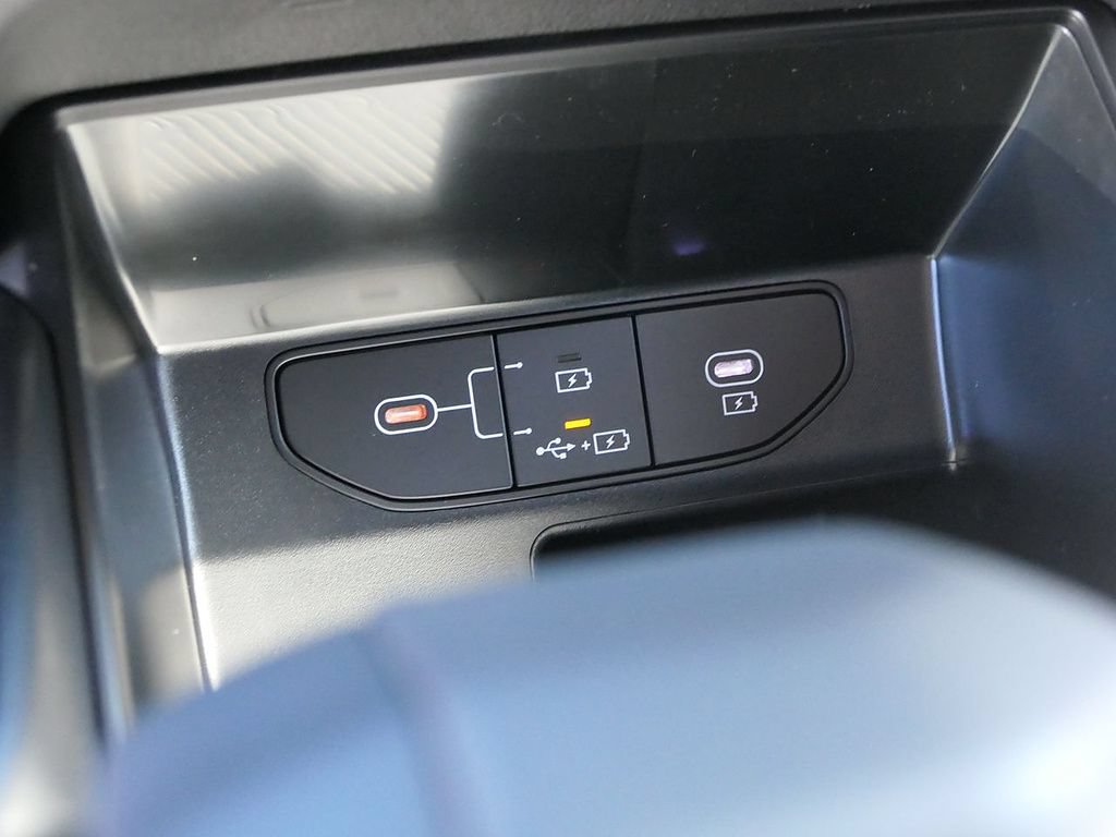 New 2026 Kia Sorento LX FWD image 47