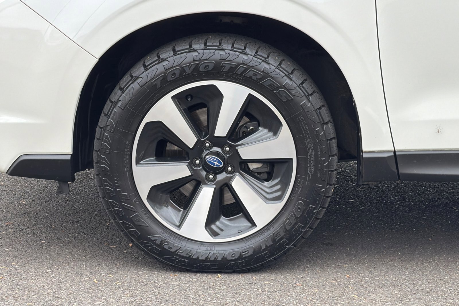 Used 2018 Subaru Forester 2.5i Premium w/ All-Weather Package AWD/4WD image 24