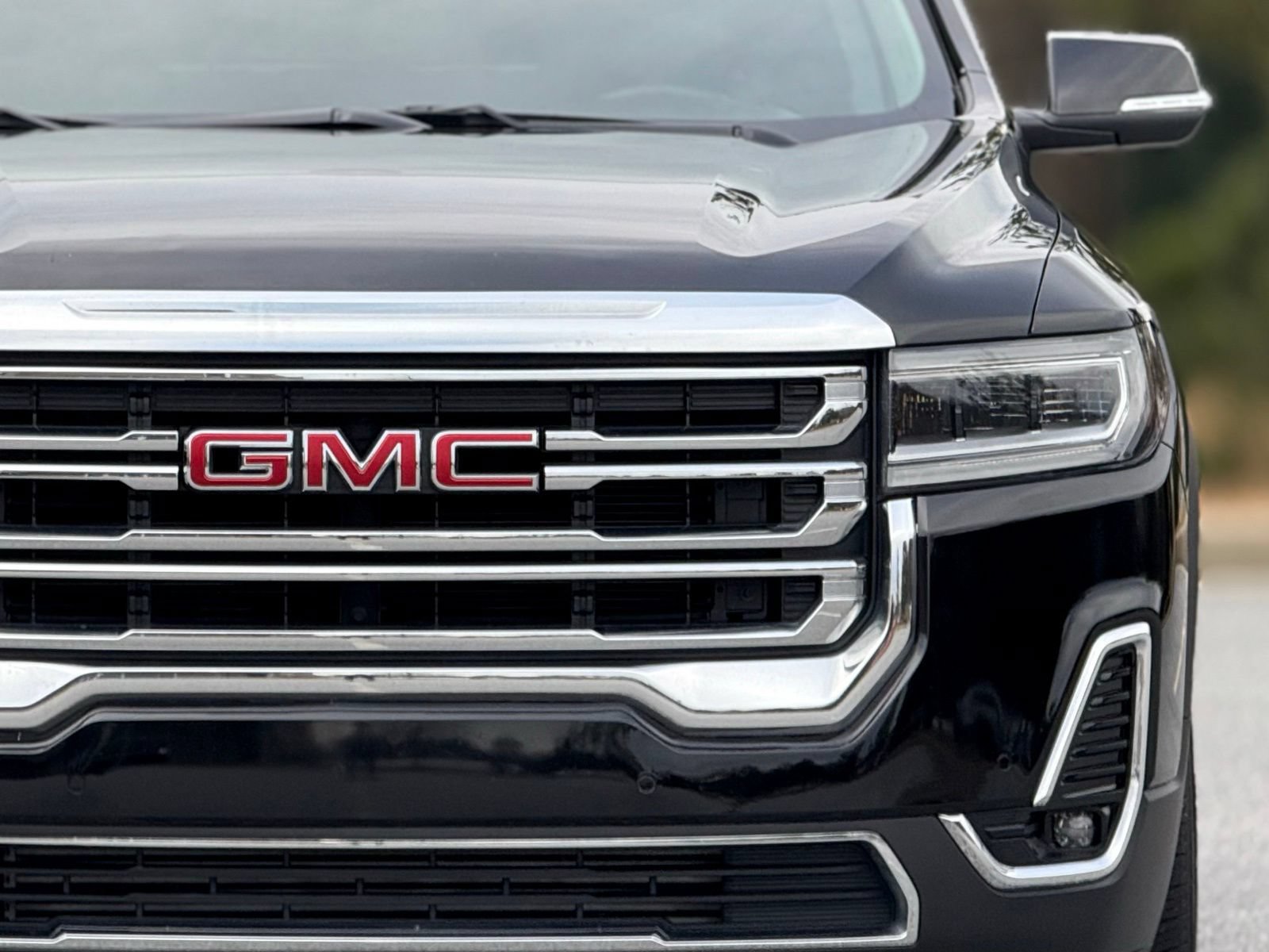 Used 2023 GMC Acadia SLT FWD image 14