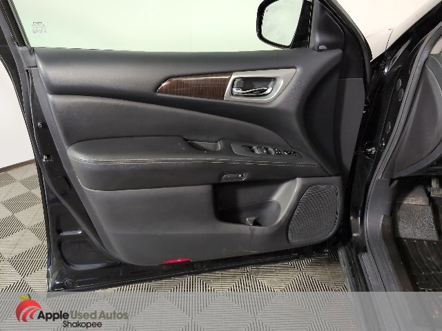 Used 2016 Nissan Pathfinder SL w/ SL Premium Package image 14