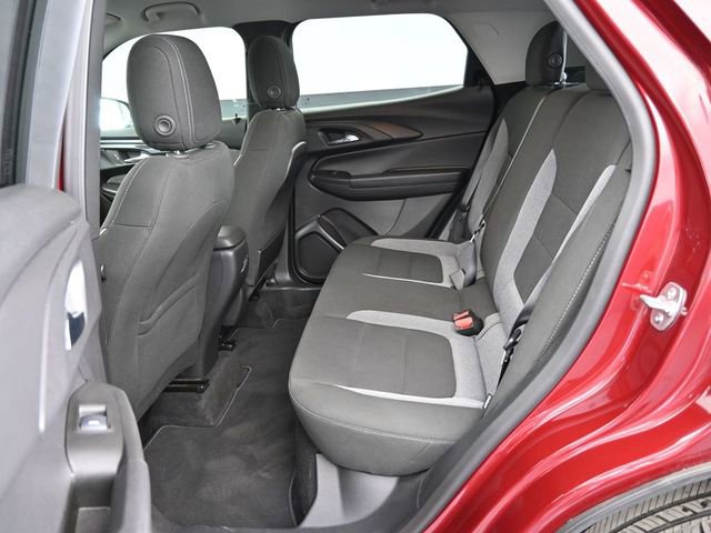 Used 2025 Chevrolet TrailBlazer LT w/ LT Cold Weather Package image 30