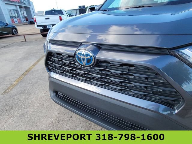 Used 2024 Toyota RAV4 XLE Premium AWD/4WD image 32
