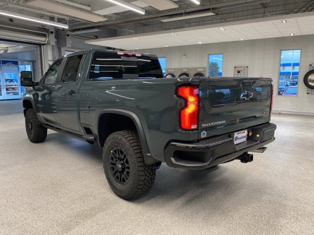 New 2026 Chevrolet Silverado 2500 ZR2 image 8