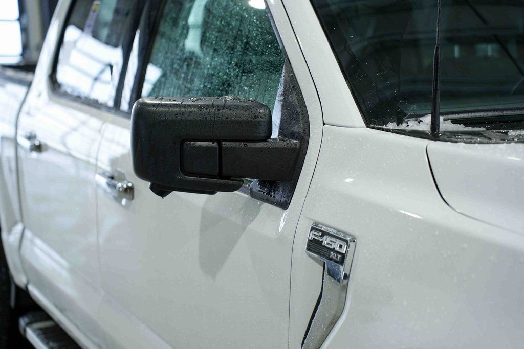 Used 2024 Ford F150 XLT image 9