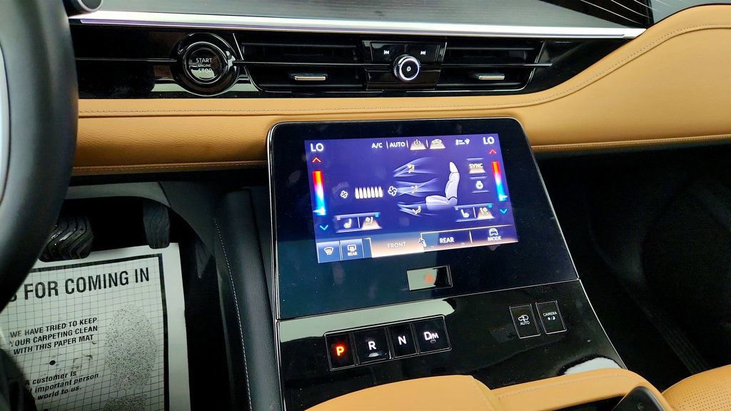 Used 2025 INFINITI QX80 Sensory w/ Exterior Package image 18