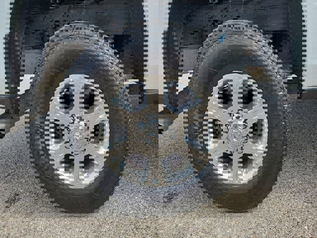 Used 2024 RAM 2500 Big Horn w/ Off Road Package image 5