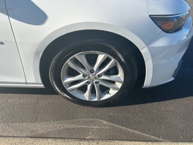 Used 2018 Chevrolet Malibu LT image 43