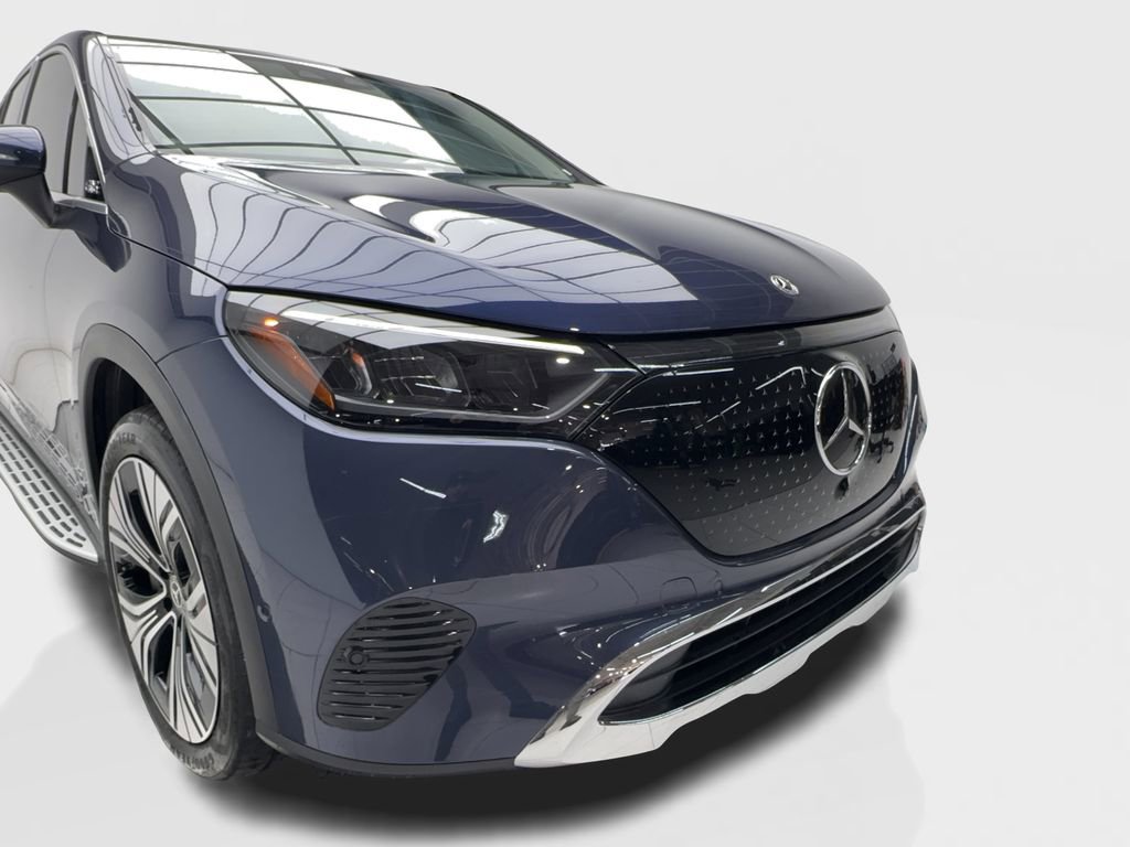 Used 2023 Mercedes-Benz EQE 350+ SUV w/ Exclusive Trim Package image 3
