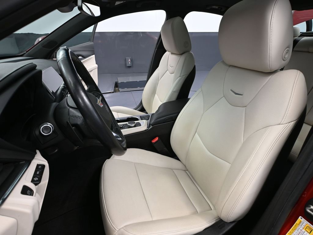 Used 2021 Cadillac CT4 Premium Luxury image 28