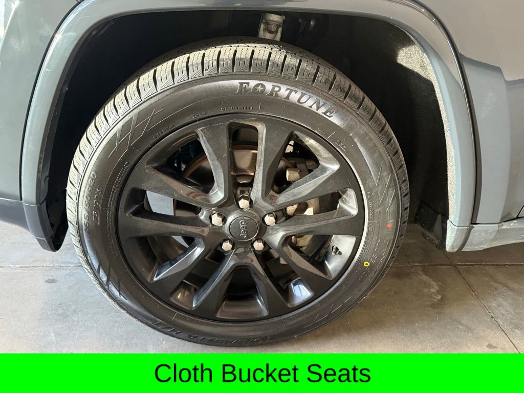 Used 2018 Jeep Grand Cherokee Altitude image 15