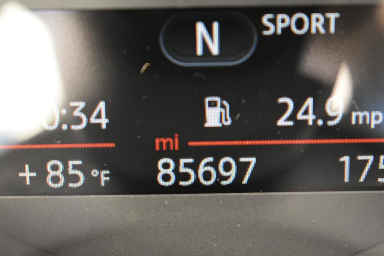 Used 2016 MINI Cooper Clubman FWD image 17