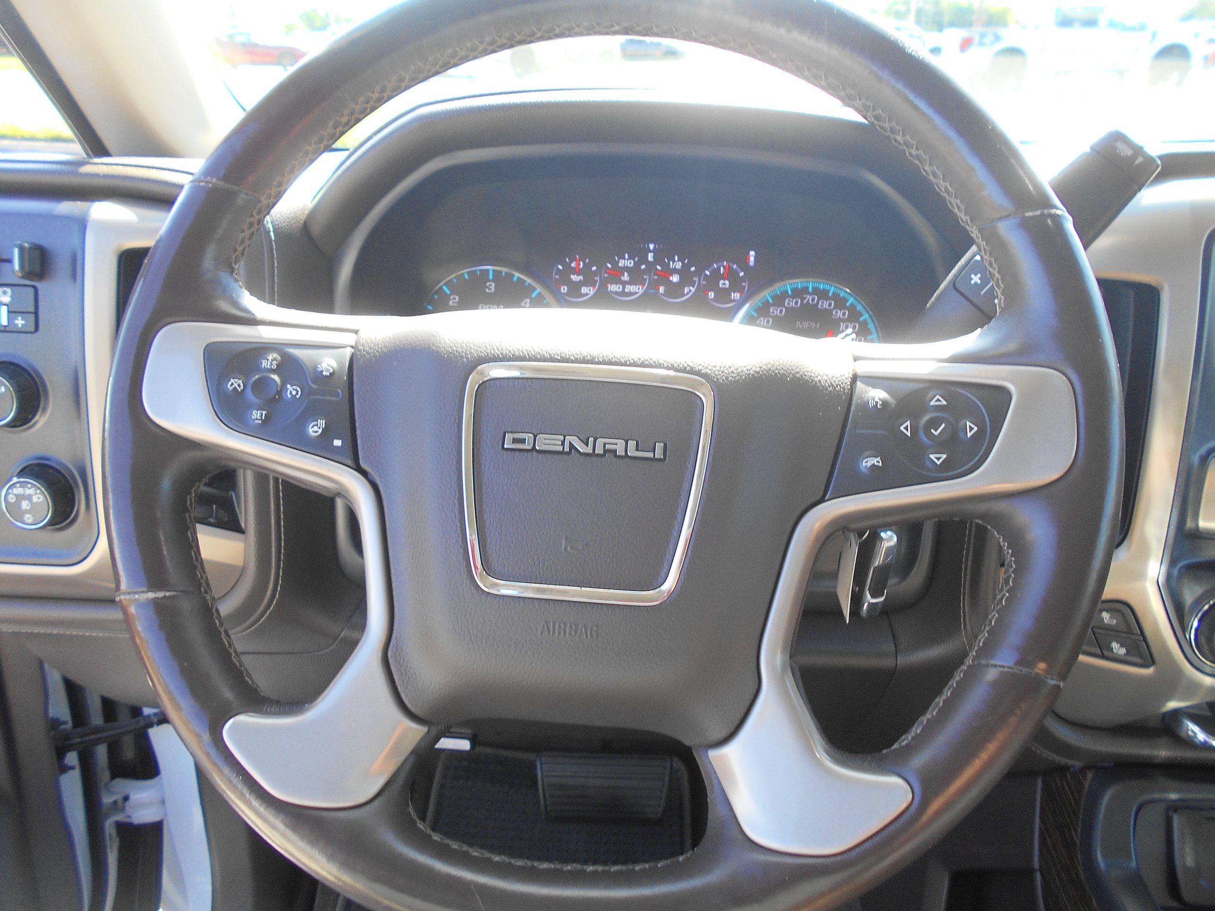 Used 2017 GMC Sierra 1500 Denali AWD/4WD image 15