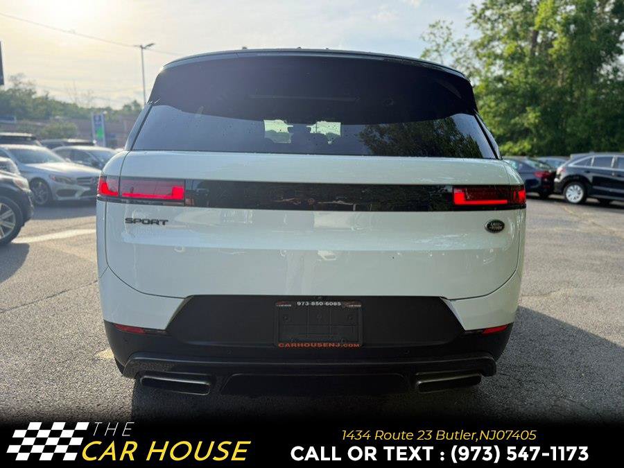 Used 2023 Land Rover Range Rover Sport SE AWD/4WD image 6