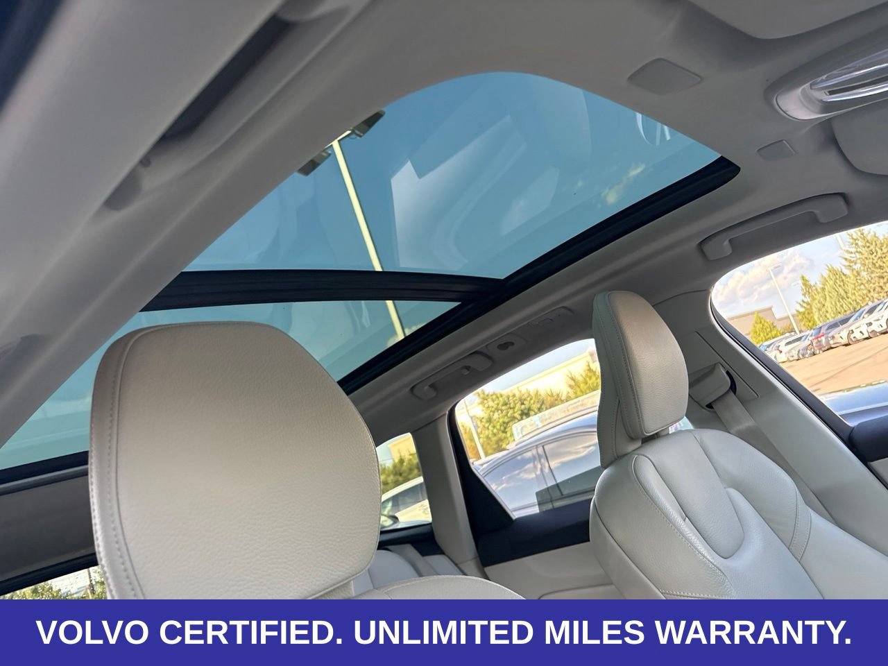 Certified 2024 Volvo XC60 B5 Plus w/ Protection Package Premier AWD/4WD image 14