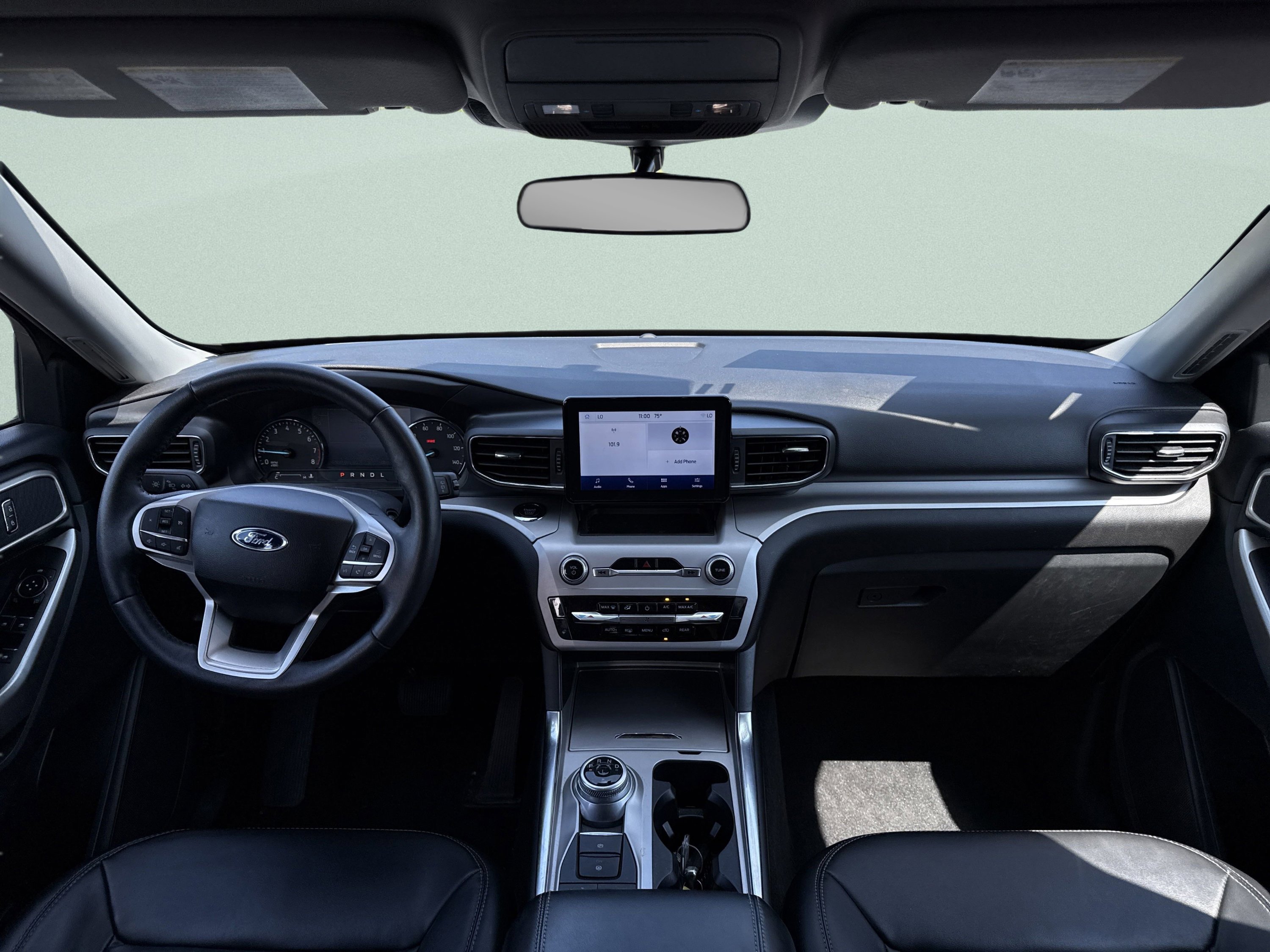 Used 2023 Ford Explorer XLT w/ Equipment Group 202A image 29