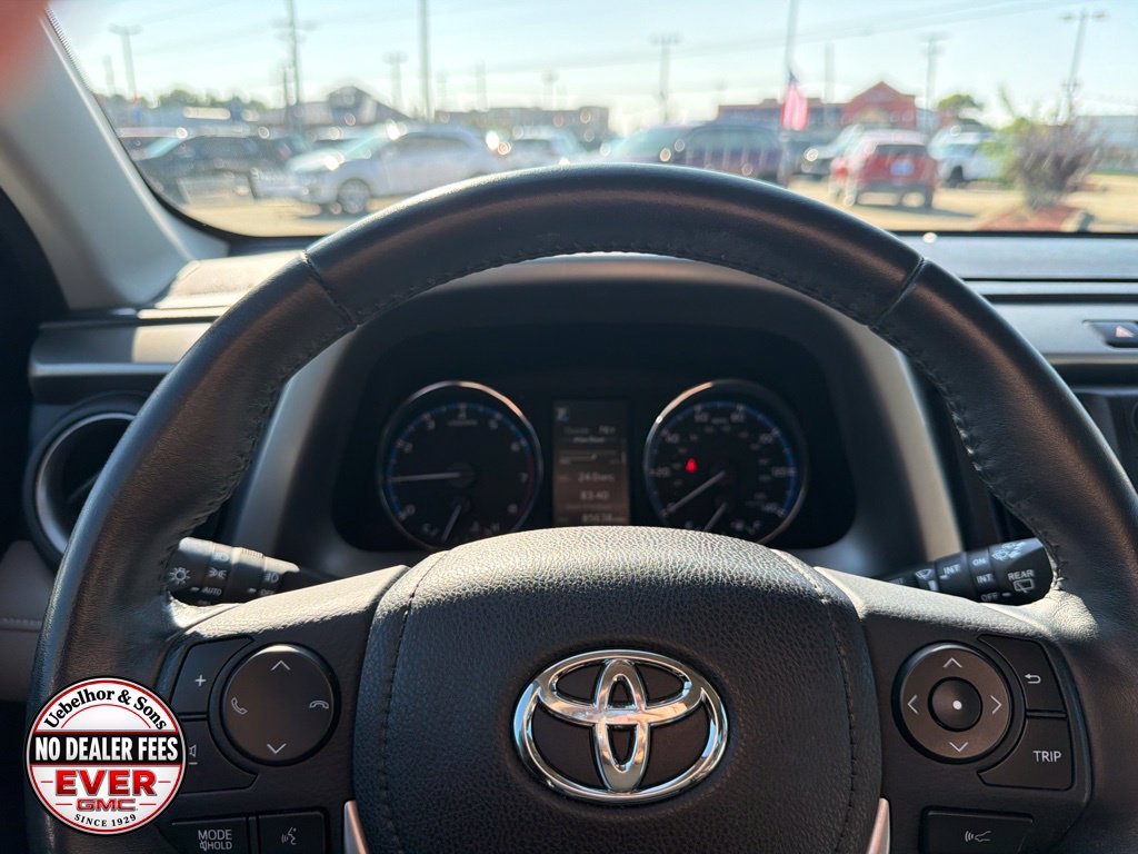 Used 2017 Toyota RAV4 Limited FWD image 27