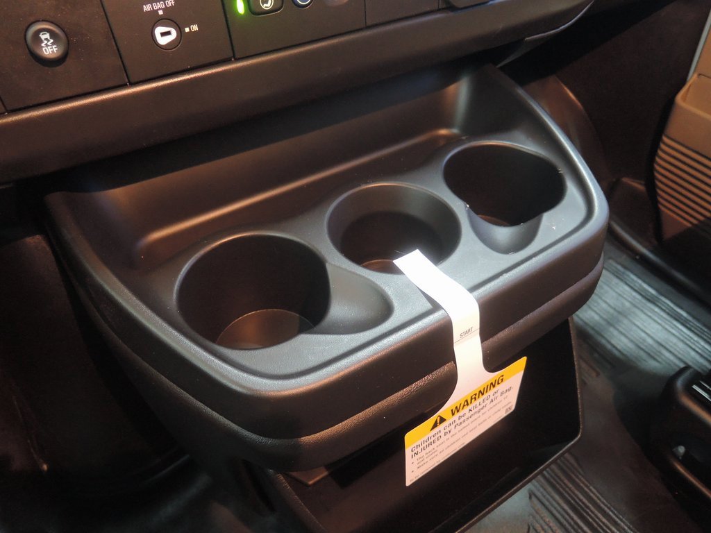 New 2026 Chevrolet Express 2500 Work Van w/ Driver Convenience Package image 19