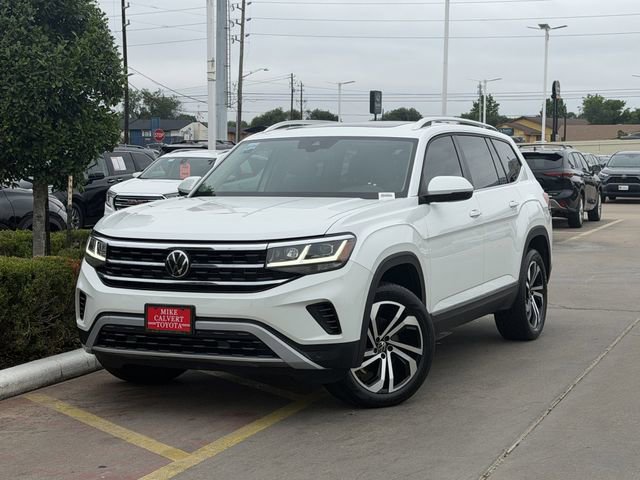 Used 2023 Volkswagen Atlas SEL AWD/4WD image 2