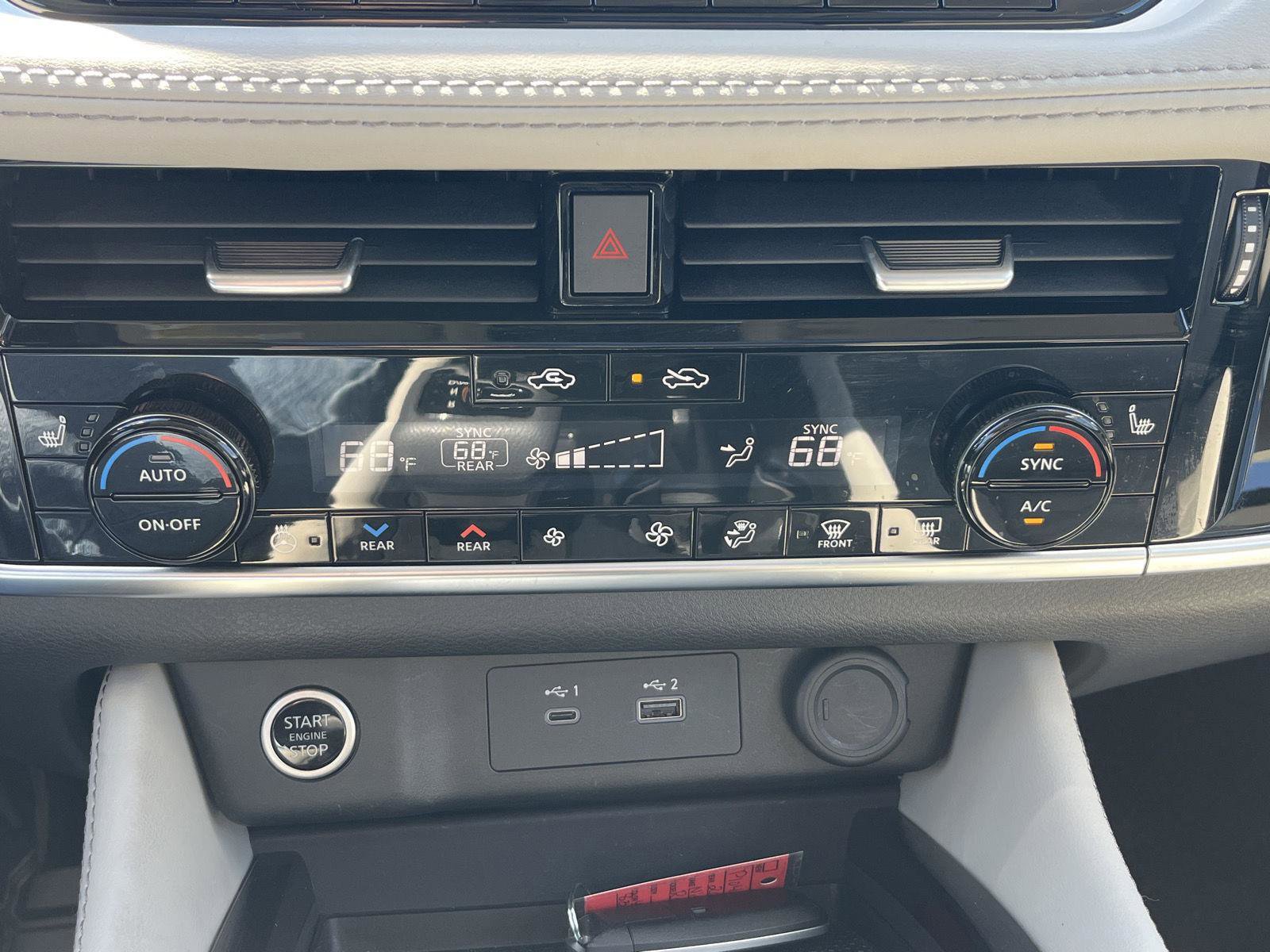 Used 2023 Nissan Rogue SL w/ SL Premium Package AWD/4WD image 18