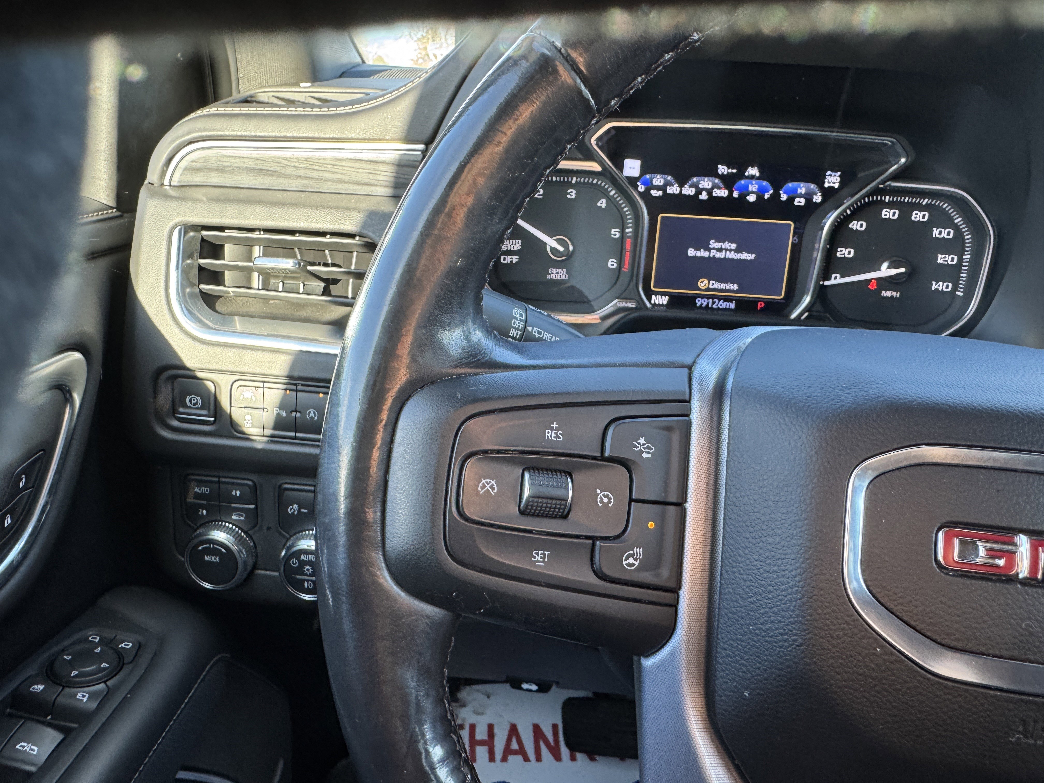 Used 2021 GMC Yukon SLT w/ Rear Media and Nav Package image 23