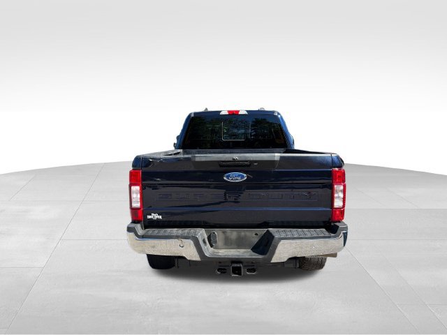 Used 2022 Ford F250 XLT w/ FX4 Off-Road Package AWD/4WD image 4
