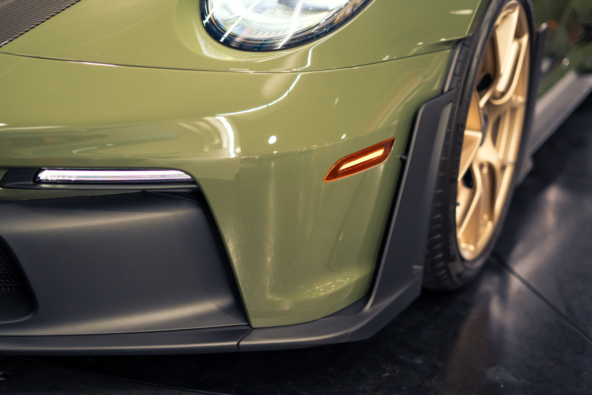 Used 2024 Porsche 911 GT3 RS RWD image 40