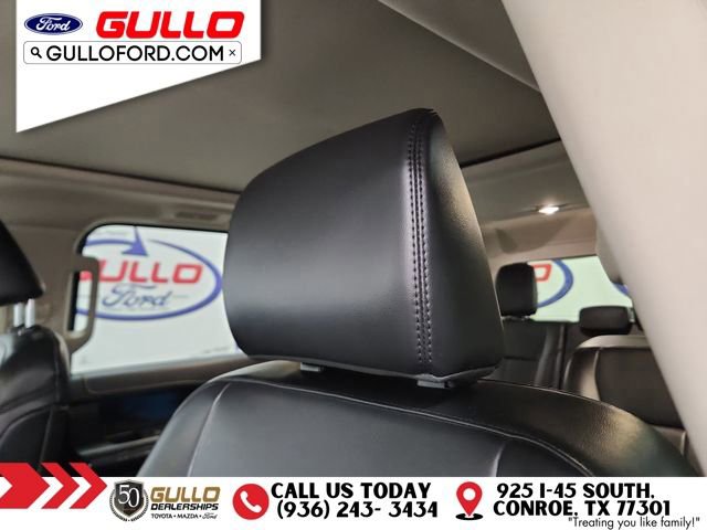 Used 2022 Ford Expedition XLT image 18