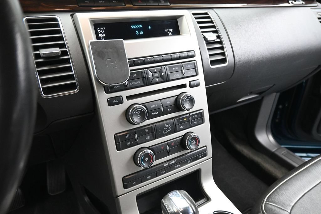 Used 2011 Ford Flex SEL FWD image 13