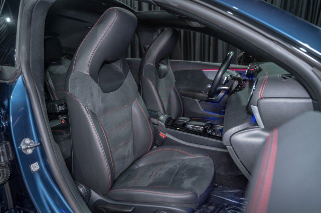 Used 2022 Mercedes-Benz CLA 250 4MATIC image 14