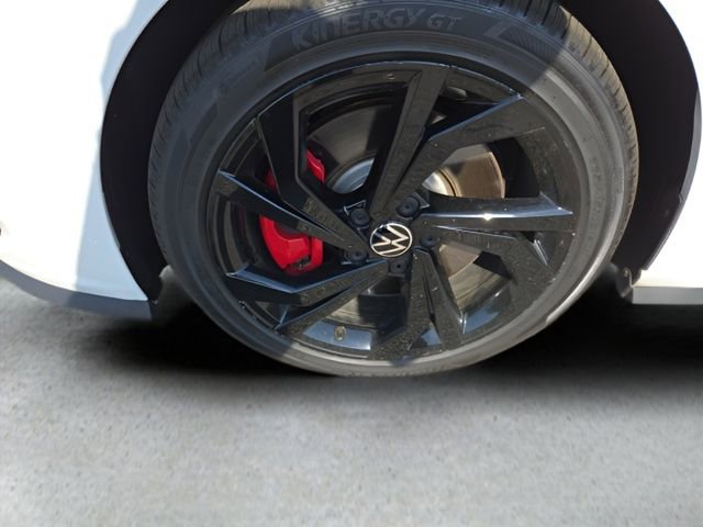 Used 2023 Volkswagen Jetta GLI Autobahn image 9