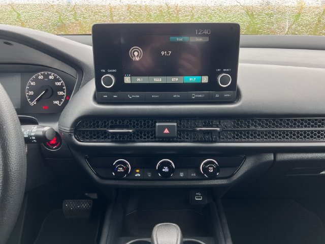 Used 2025 Honda HR-V LX image 22