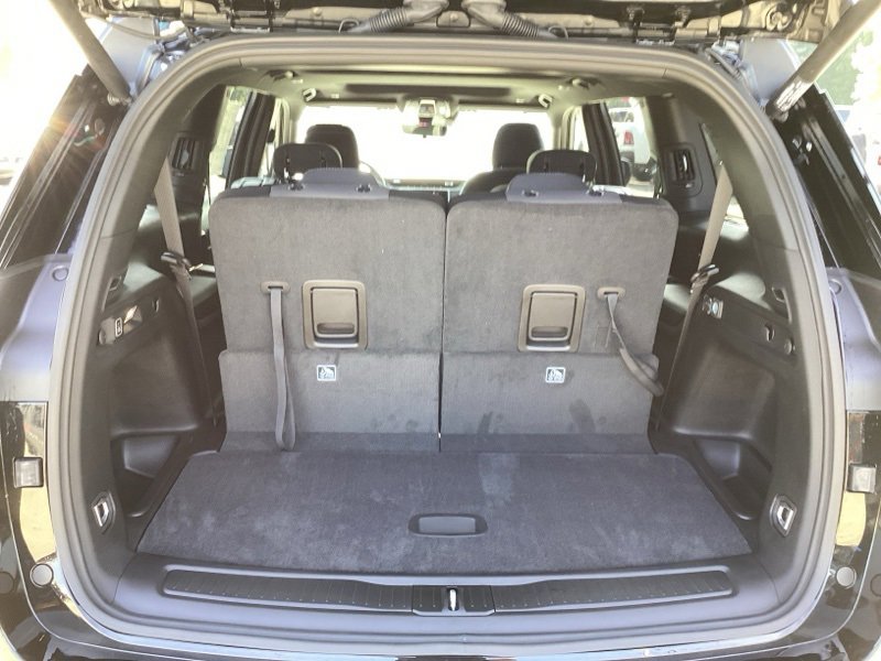 New 2025 Jeep Grand Cherokee L Laredo w/ Luxury Tech Group I image 14