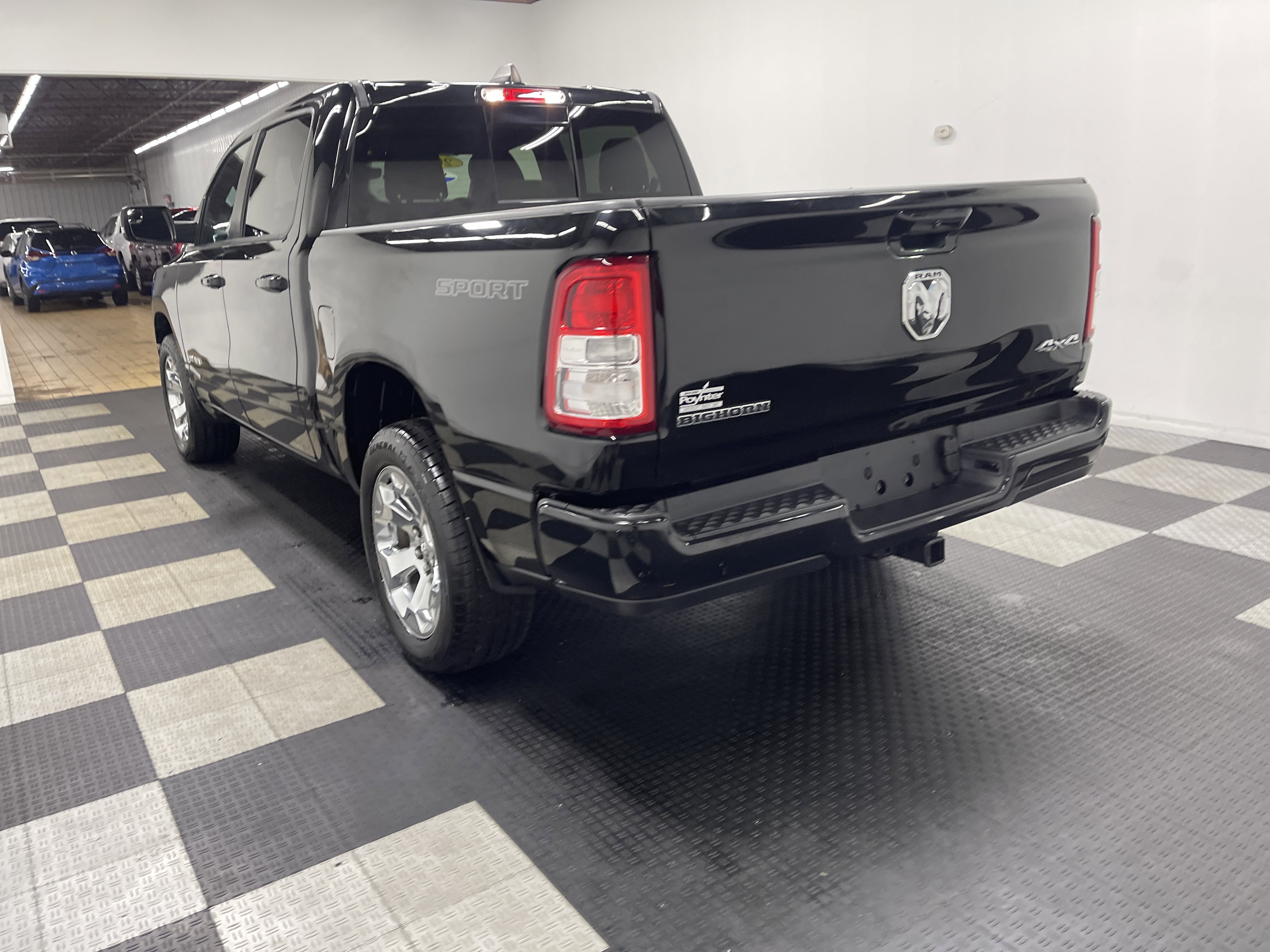 Used 2022 RAM 1500 Big Horn AWD/4WD image 2
