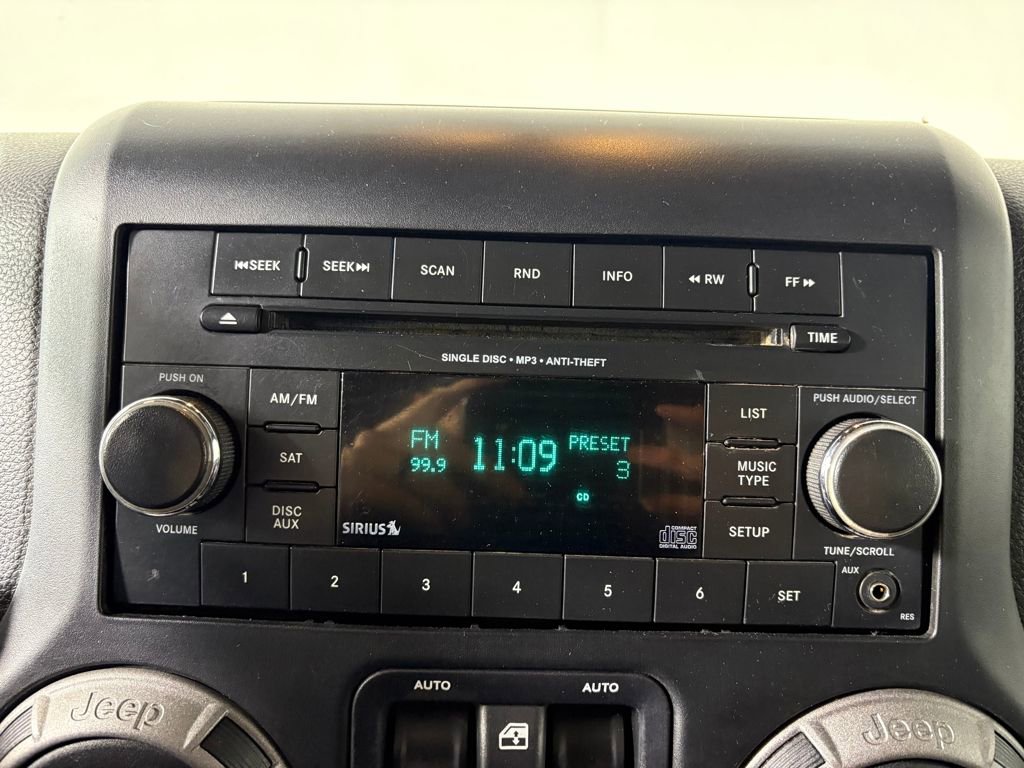 Used 2014 Jeep Wrangler Unlimited Sport w/ Quick Order Package 24S image 15