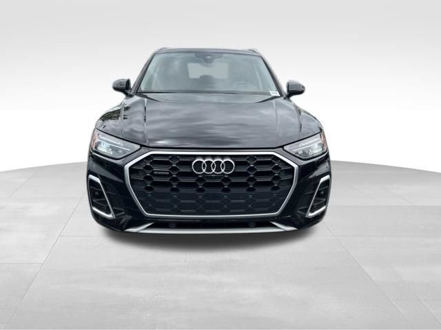 Used 2024 Audi Q5 2.0T Premium Plus AWD/4WD image 2