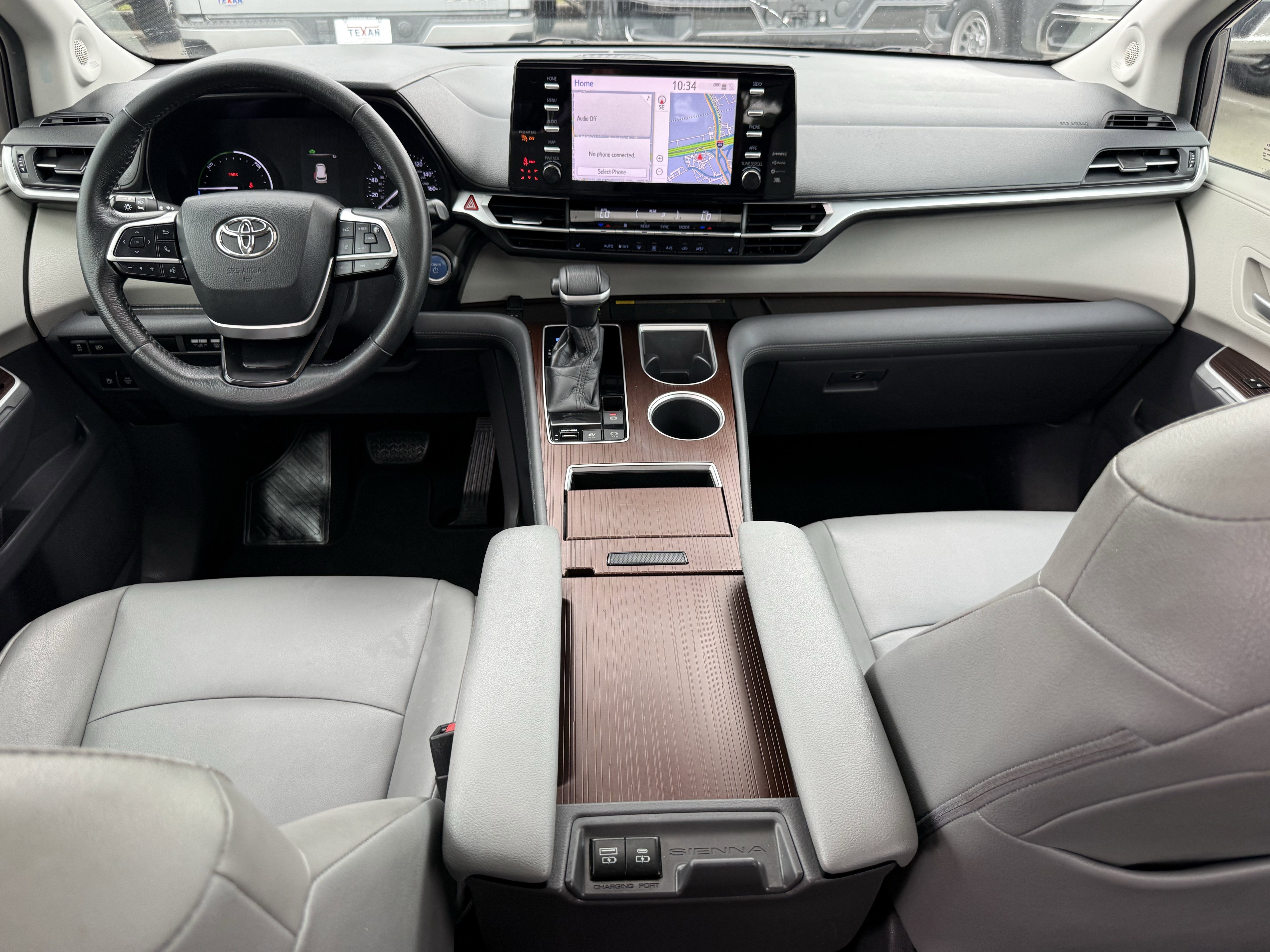 Used 2021 Toyota Sienna XLE w/ XLE Plus Package image 13