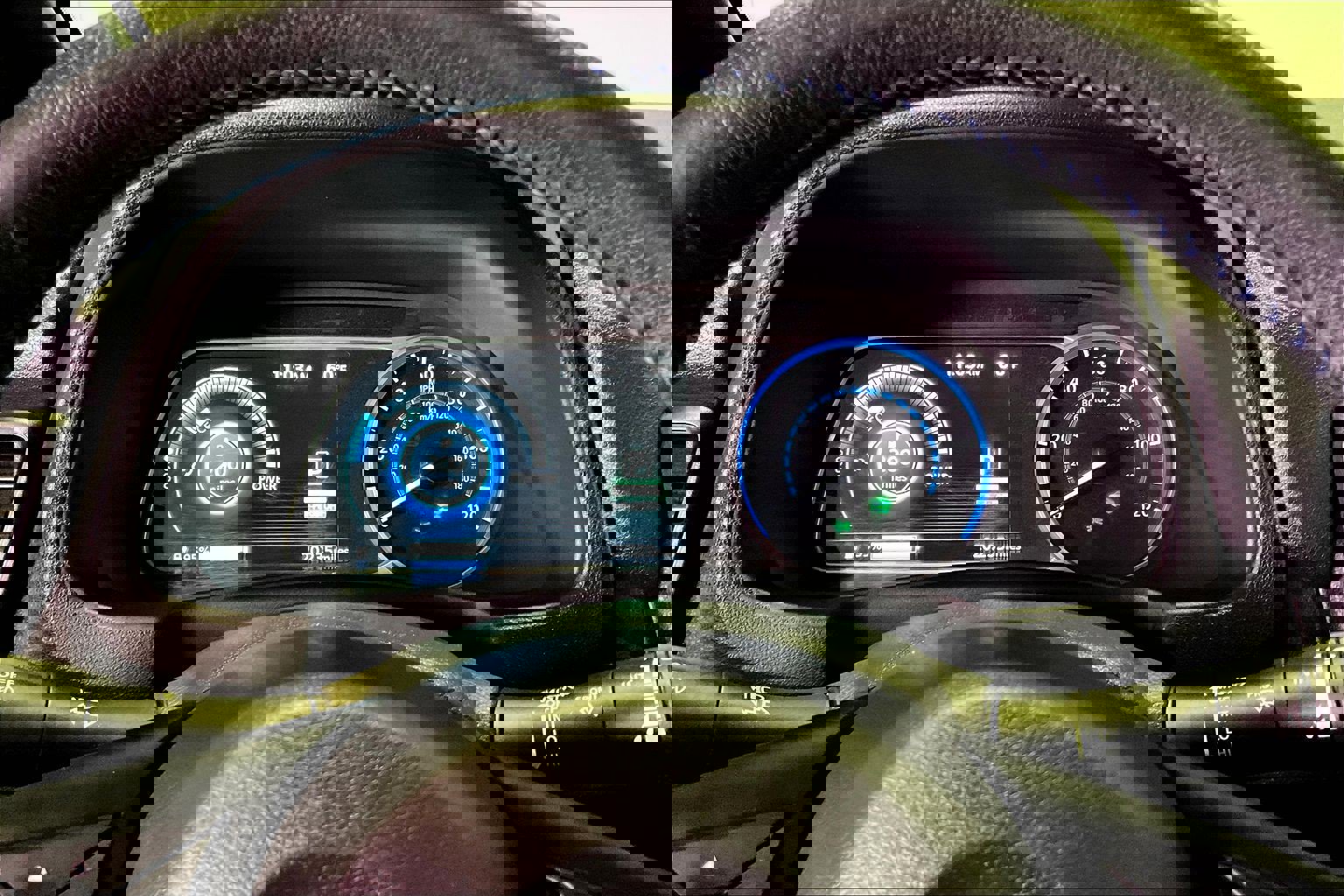 Used 2024 Nissan Leaf SV Plus image 13