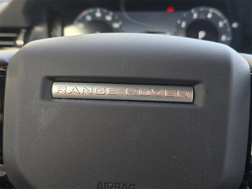Used 2024 Land Rover Range Rover Evoque Dynamic SE image 20