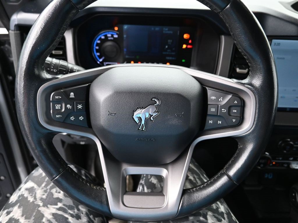 Used 2023 Ford Bronco Outer Banks image 15