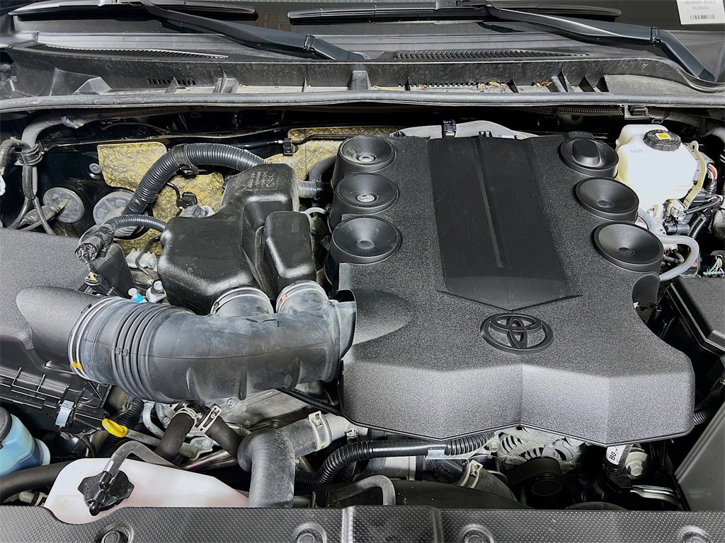 Certified 2024 Toyota 4Runner SR5 Premium image 27
