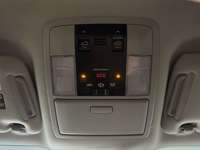 Used 2015 Lexus GX 460 w/ Premium Package AWD/4WD image 26