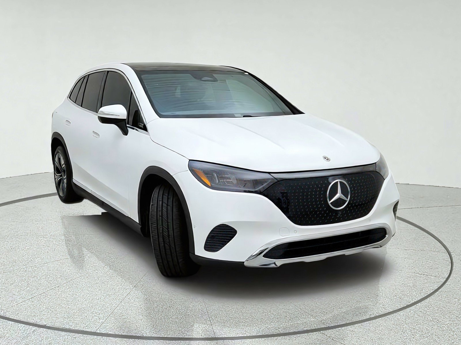 Certified 2024 Mercedes-Benz EQE 350+ SUV image 4